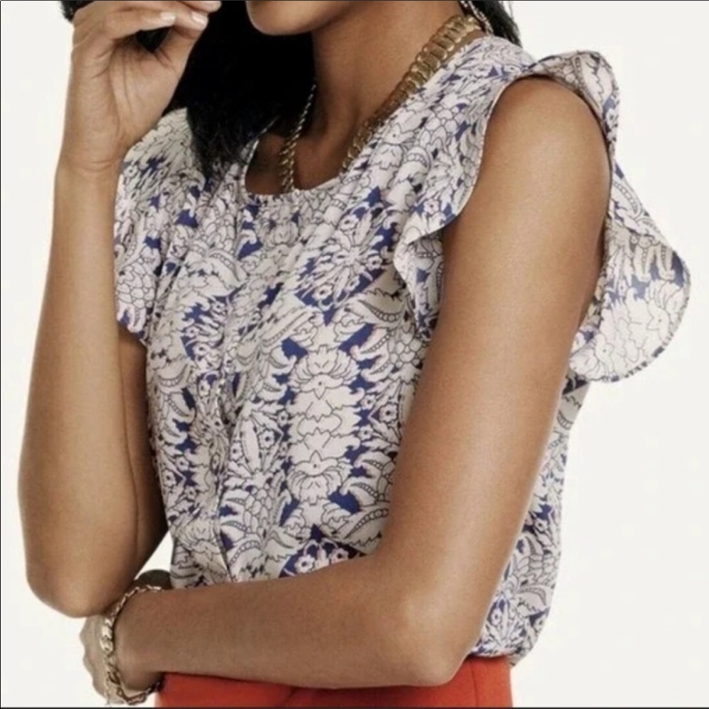 𝅺Cabi Damask Print Flutter Ruffle Short Sleeve Blouse Size S Printed Top Summer